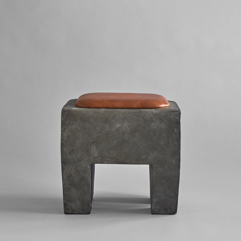 Sculpt Stool - Concrete & Leather