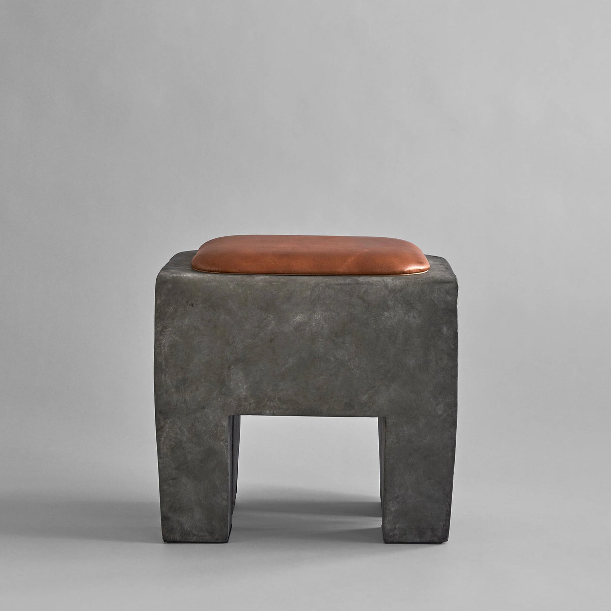 Sculpt Stool - Concrete & Leather
