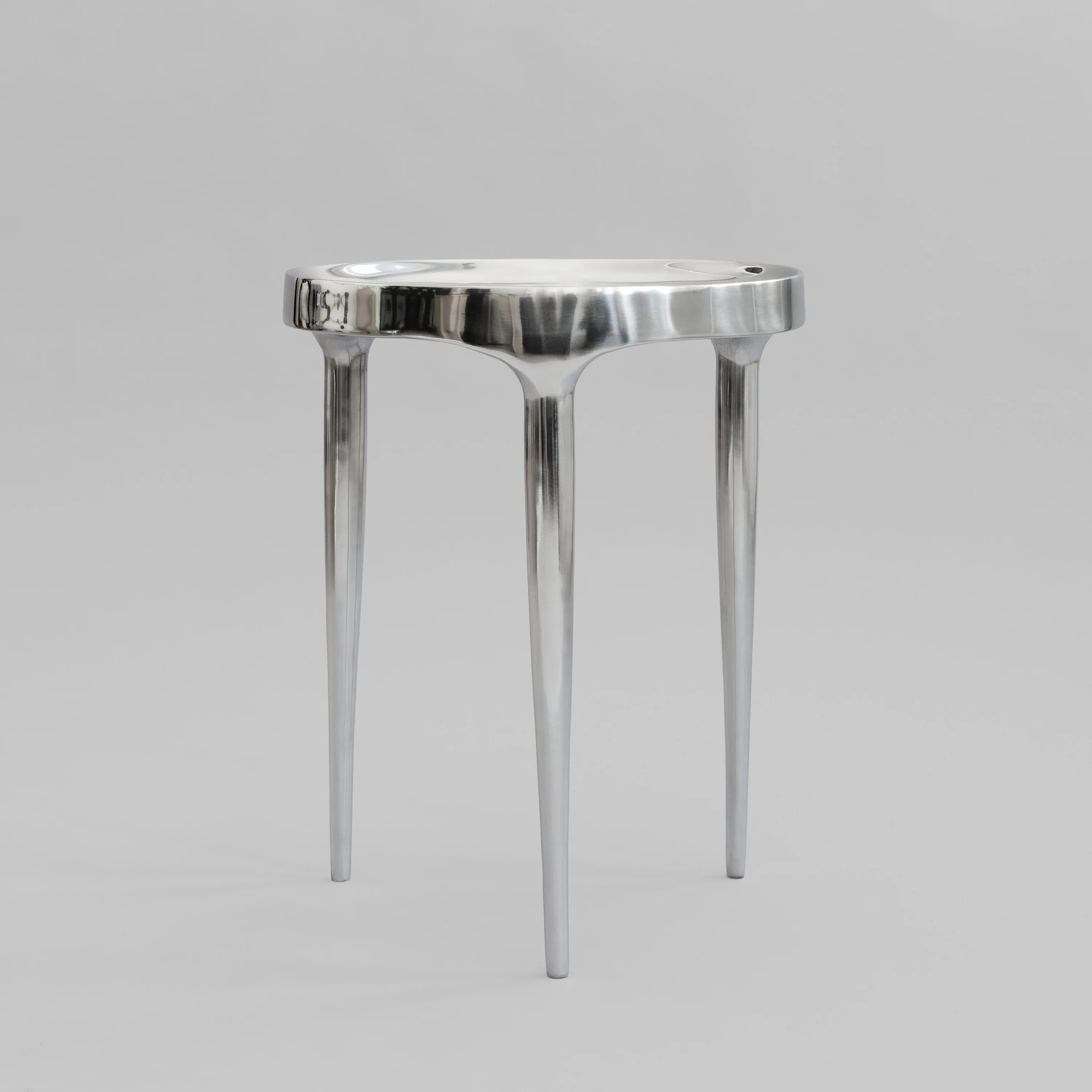 Phantom Table
