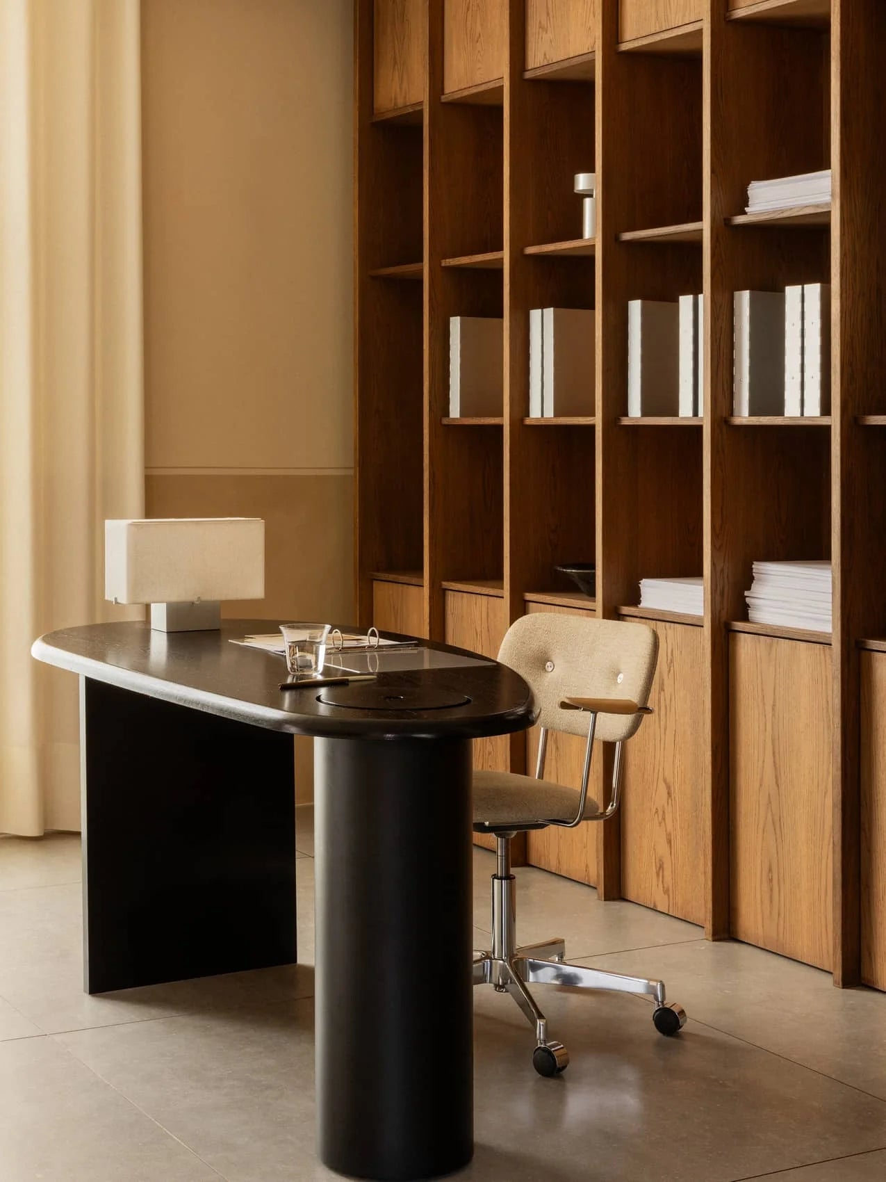 Eclipse Desk