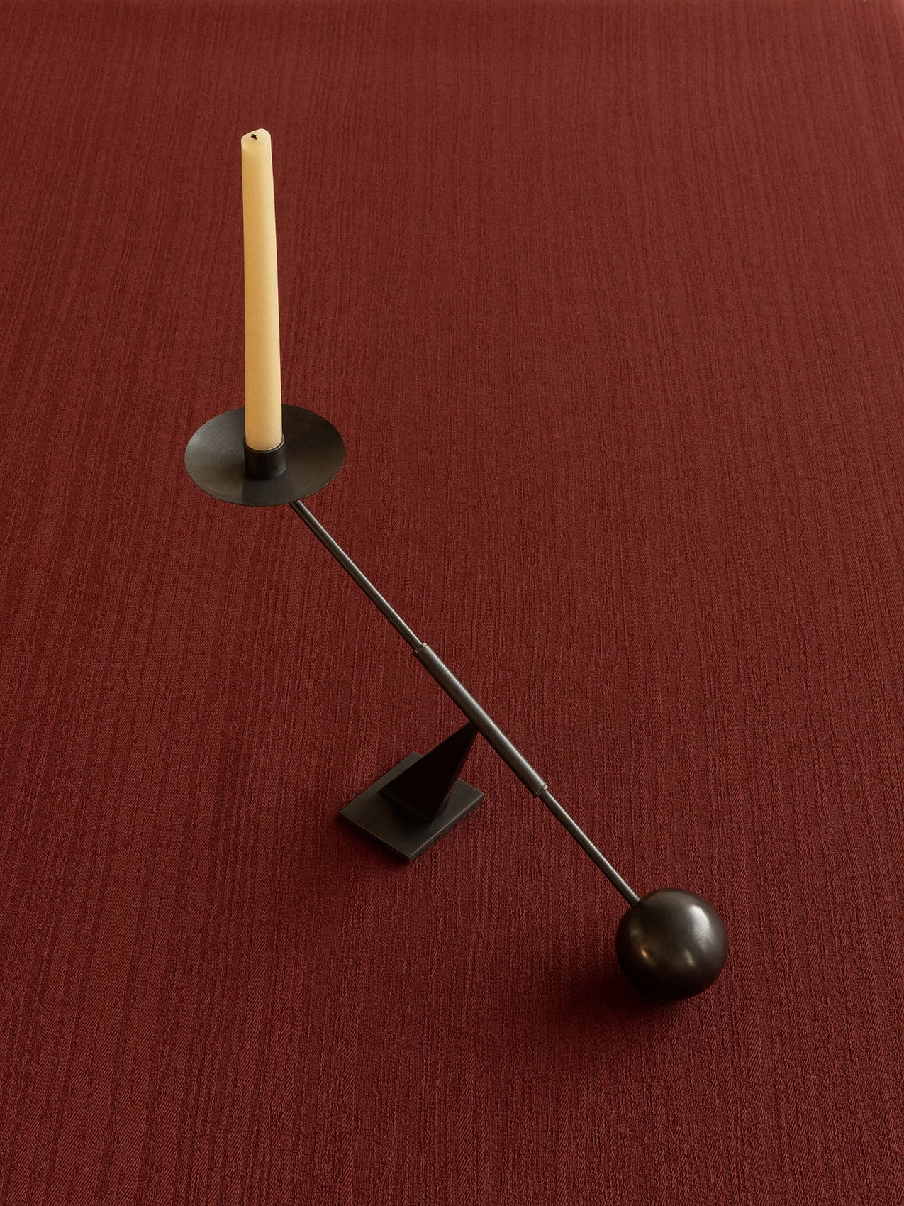 Interconnect Candle Holder