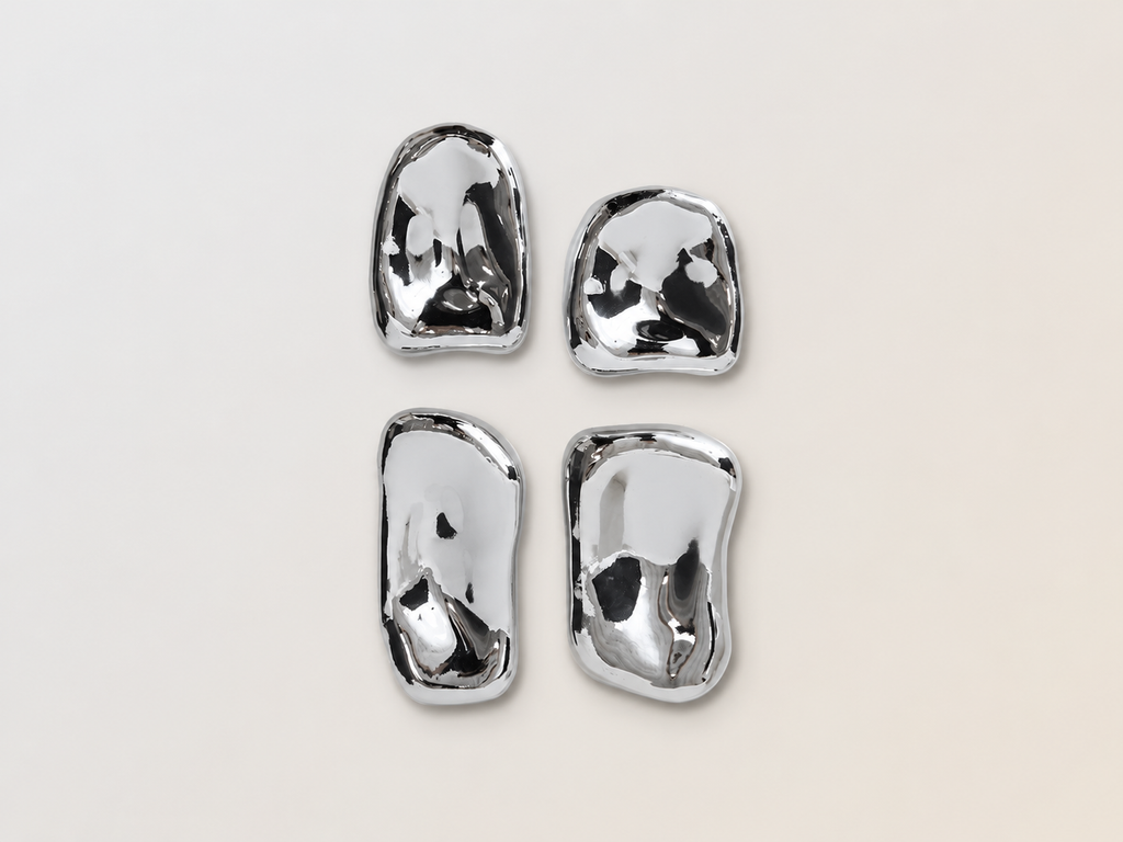 Glass sculpture chrome