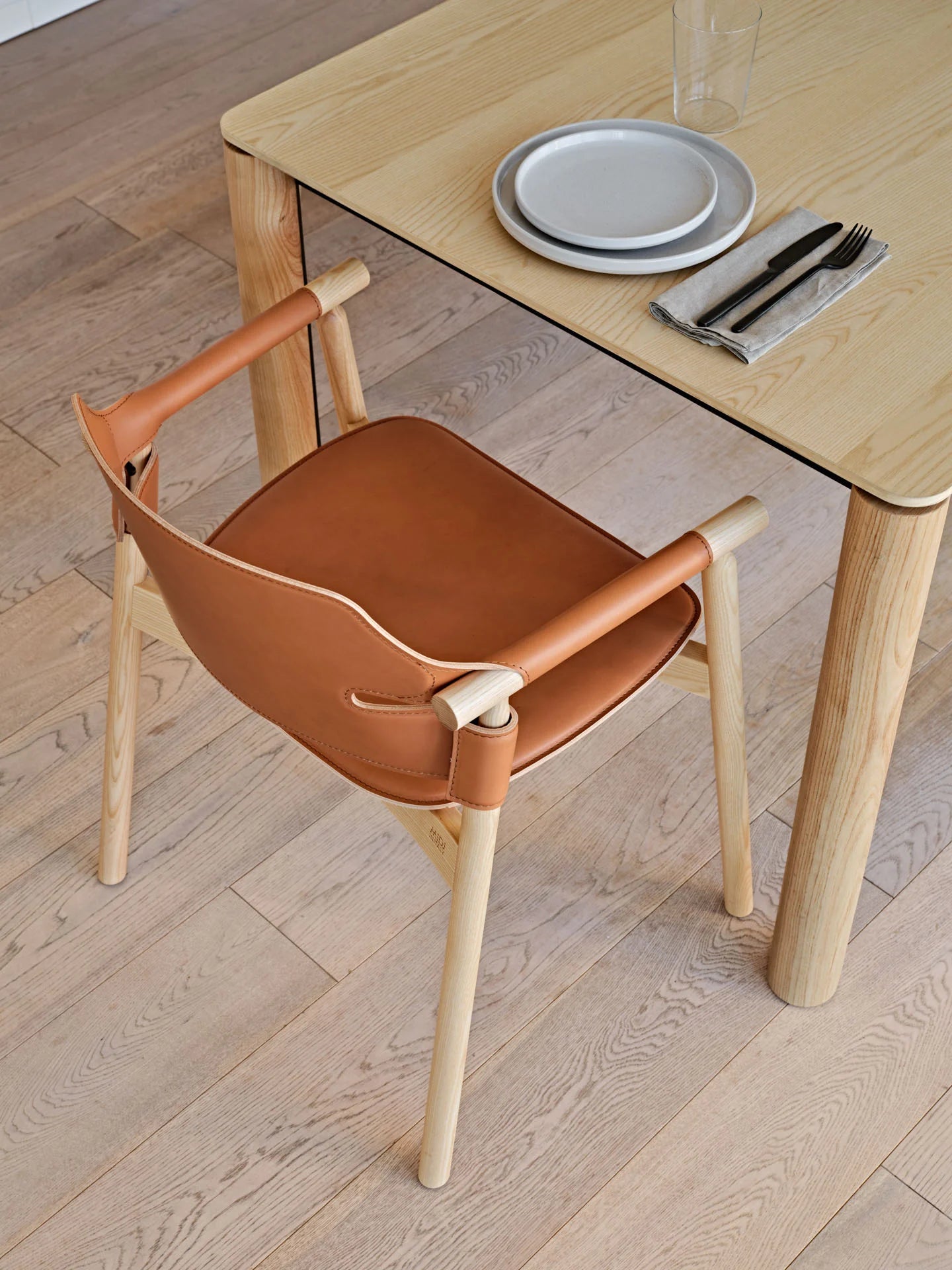 Suite P L CU Armchair
